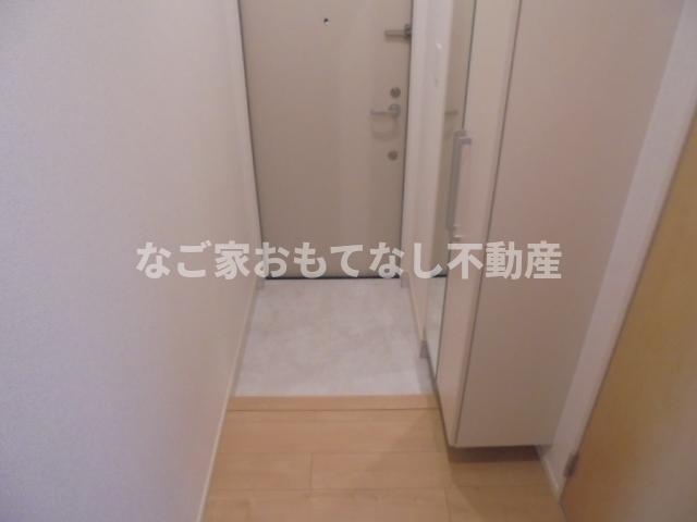玄関　モデルルーム（同タイプ）