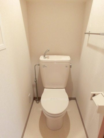 トイレ　※別部屋参考写真