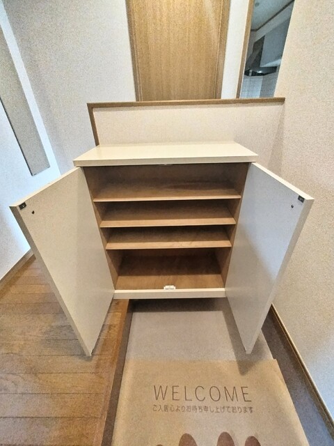 玄関　★★玄関のシューズＢＯＸです♪★★