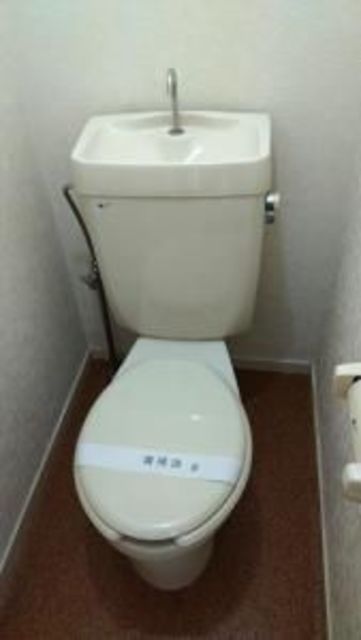 トイレ　現状優先