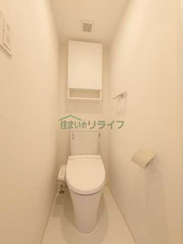 トイレ　別部屋の参考写真となります