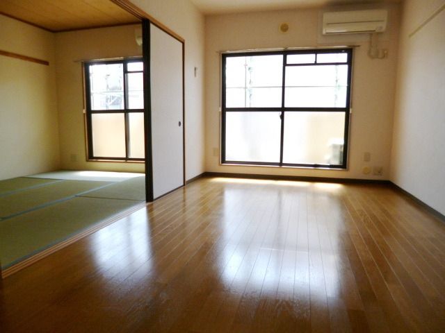 居室・リビング　★お部屋探しは株式会社タウンハウジング東京まで★