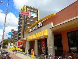 飲食店　マクドナルド新深江店（飲食店）まで376m