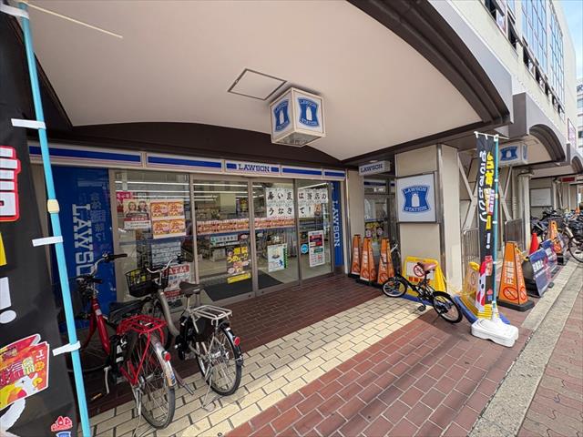 コンビニ　ローソン（コンビニ）まで530m