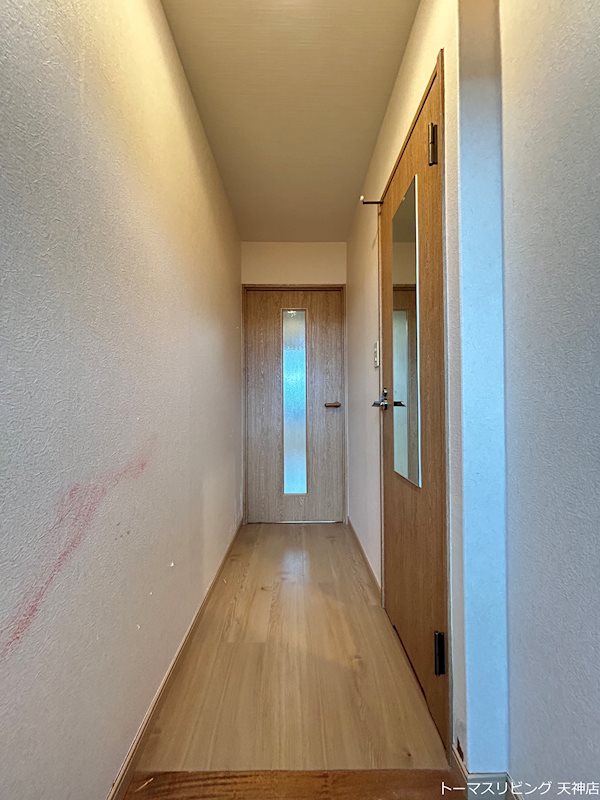 玄関　※別号室参考写真