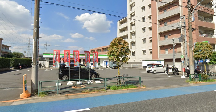 コンビニ　ファミリーマート　石神井台7丁目店（コンビニ）まで178m