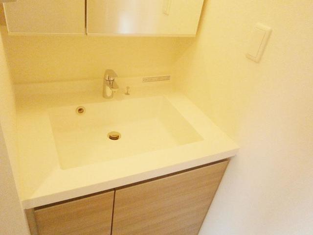 洗面設備　※写真は同タイプ住戸です。