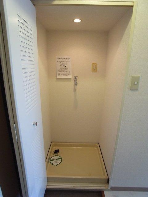 その他設備　室内洗濯機置場