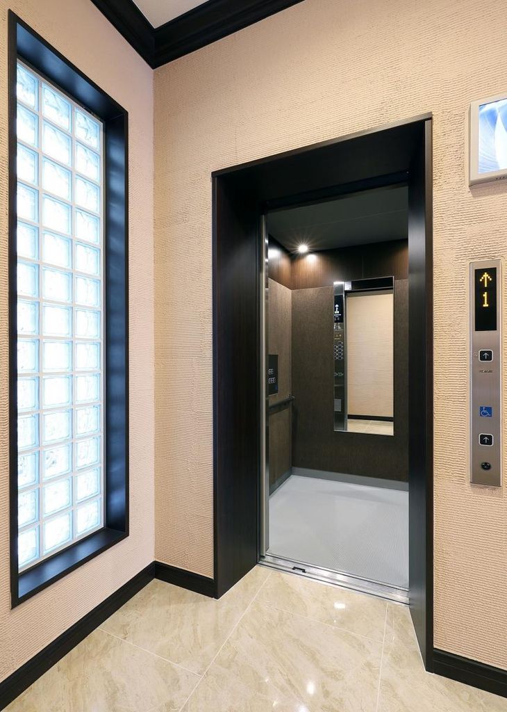プレジオ江坂SOUTHの外観写真