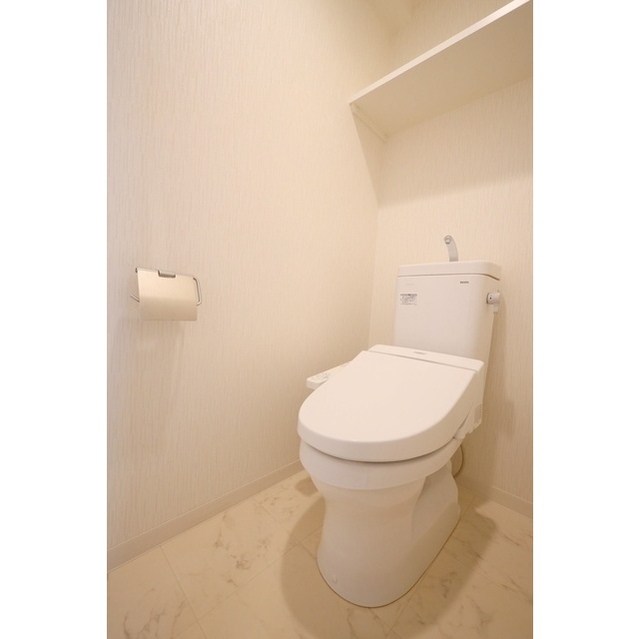 アジュールテラス中野新橋のトイレ写真