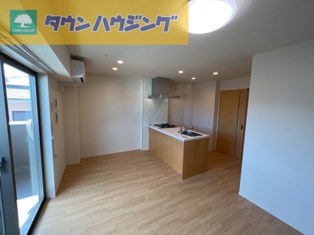 居室・リビング　現地待ち合わせ歓迎♪お問合せはタウンハウジング千葉店まで！