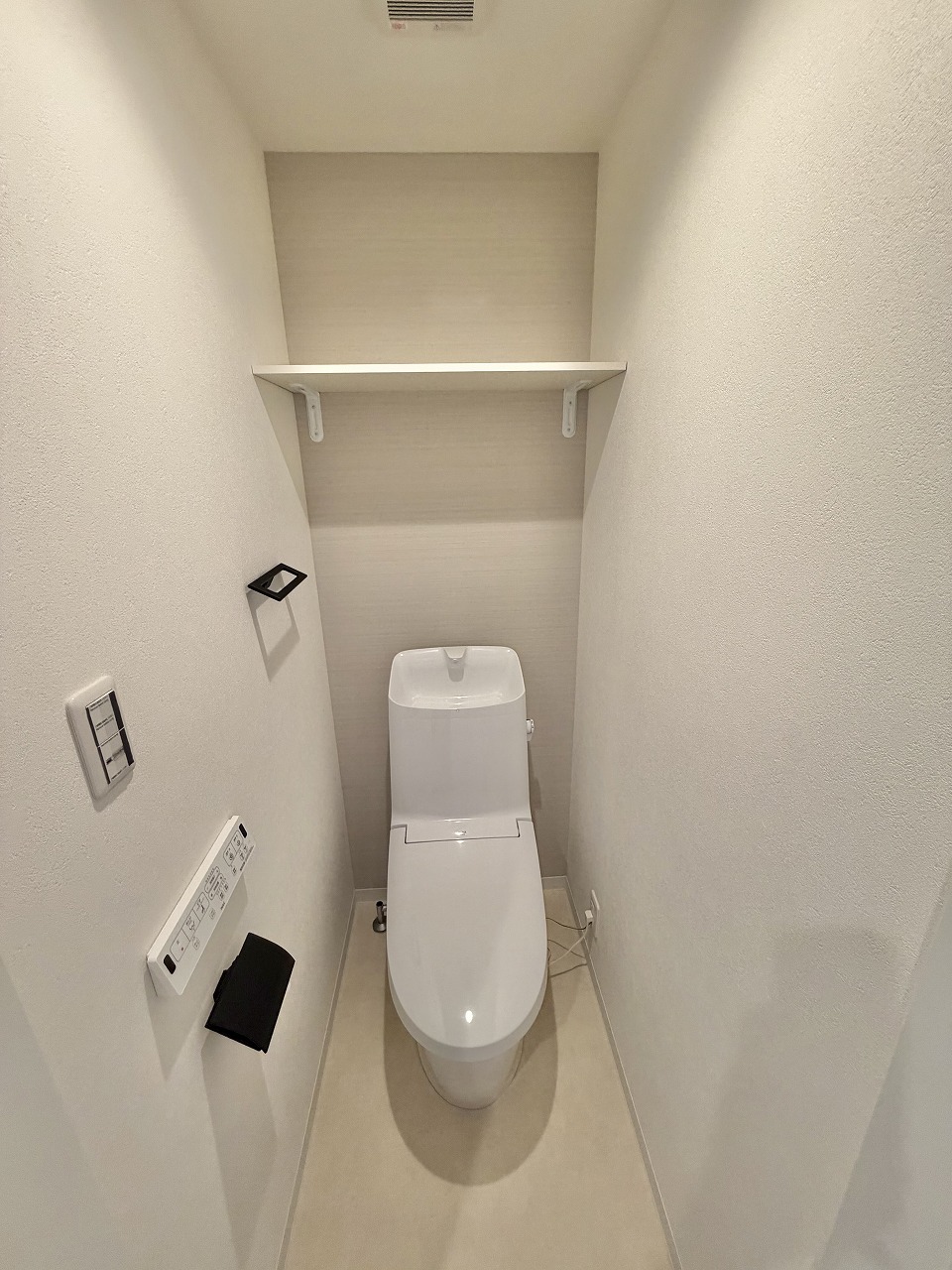 地下鉄西神・山手線 長田駅 徒歩8分 3階建 築1年のトイレ写真