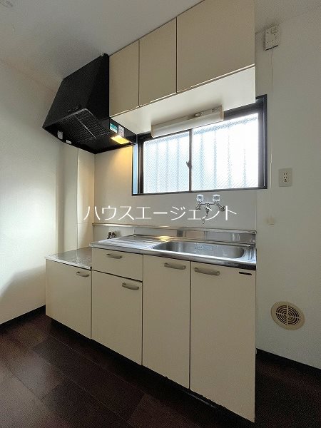 キッチン　2口コンロ設置可能なキッチン。※参考写真