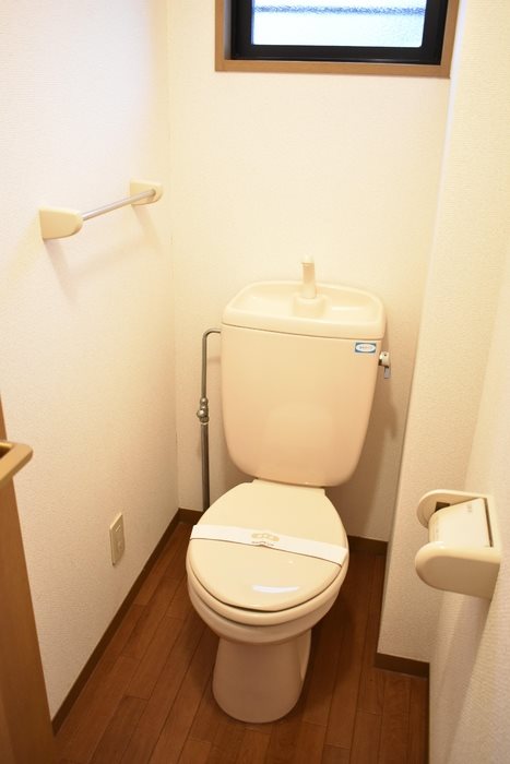 パークハイツ五番町 Iのトイレ写真