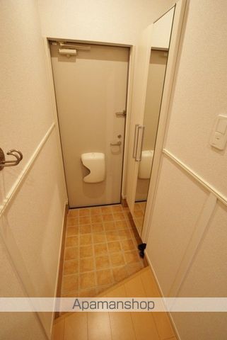 近鉄京都線 富野荘駅 徒歩5分 3階建 築11年の玄関写真