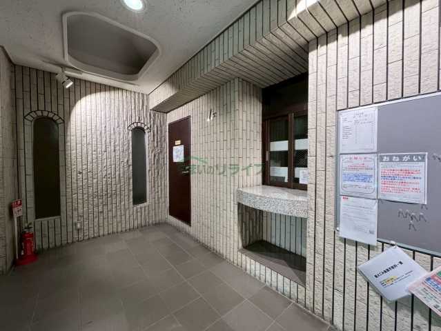 ロビー　リーノ新宿若松町