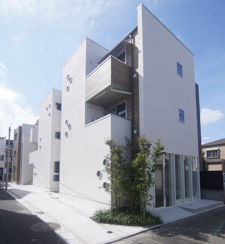 PEACEFUL VILLAGE沢平