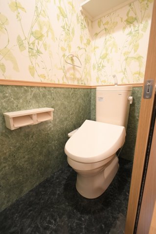 ＪＲ鹿児島本線 八幡駅 徒歩12分 9階建 築7年のトイレ写真
