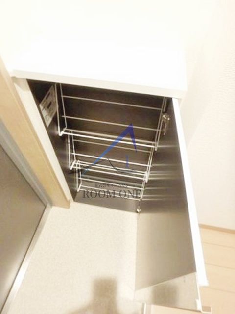 玄関　玄関収納です。