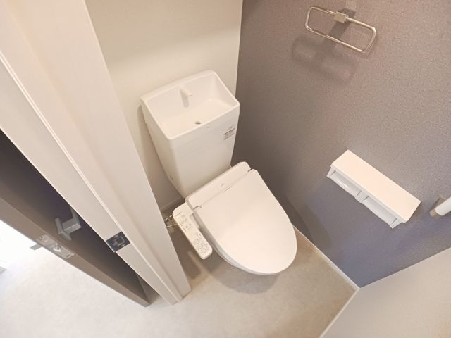 フォルトIIのトイレ写真