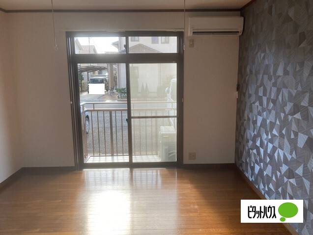 居室・リビング　他のお部屋のお写真です