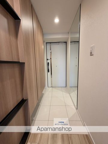 東北新幹線 大宮駅 徒歩12分 7階建 築6年の玄関写真