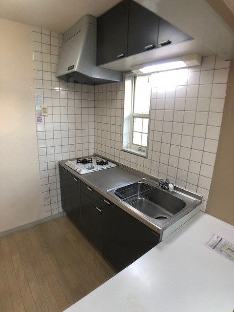 東急東横線 元住吉駅 徒歩15分 2階建 築34年のキッチン写真