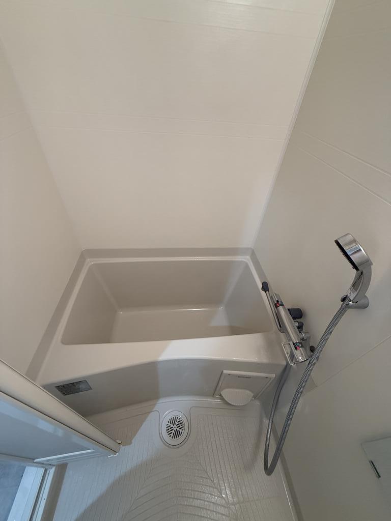バス・シャワールーム　他の部屋の写真になります。