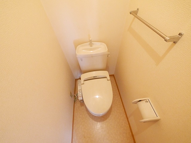 トイレ　シンプルで使いやすいトイレです
