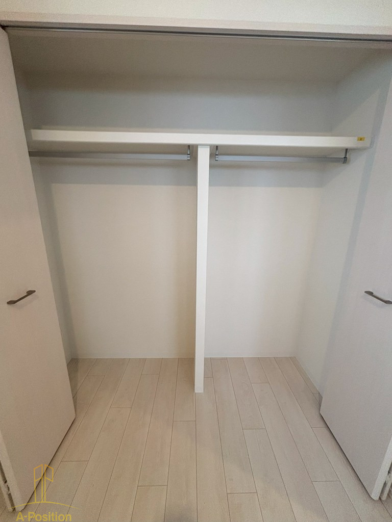 収納　スプランディッド上本町WESTII