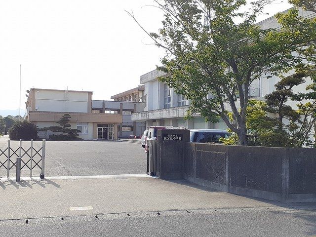 フィア クレーIIIの周辺写真