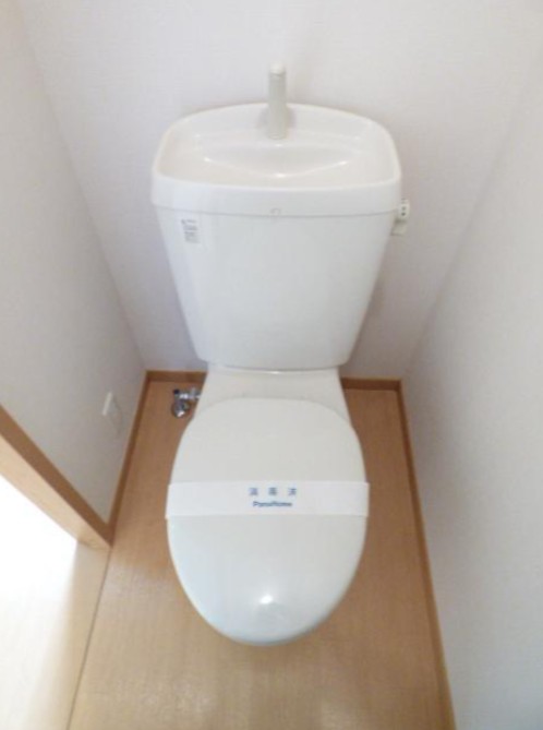 ＪＲ横浜線 矢部駅 徒歩7分 2階建 築20年のトイレ写真