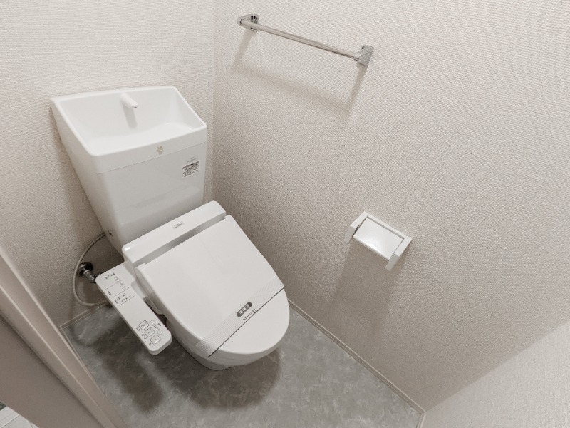 ＪＲ高崎線 新町駅 徒歩58分 2階建 築15年のトイレ写真