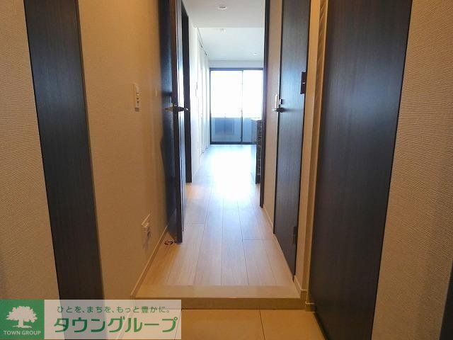 玄関　お部屋探しは株式会社　タウンハウジング　までお気軽にお問合…