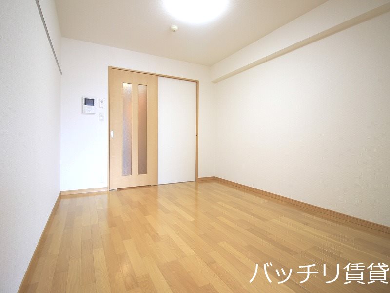 その他　画像は同型イメージの為、内装のベースカラー等が若干異なる場合