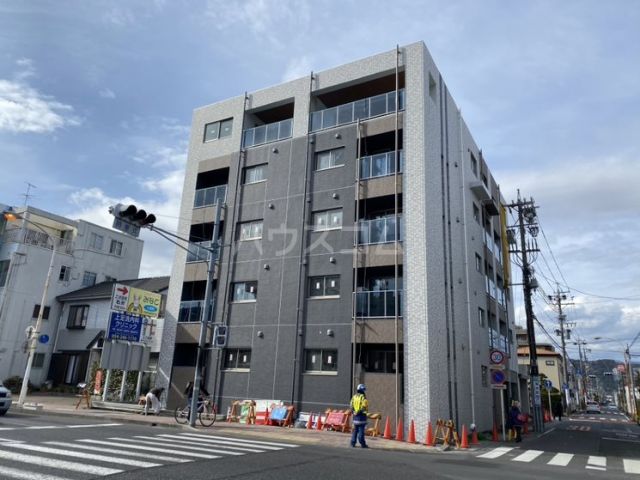 【静岡市葵区銭座町のマンションの建物外観】