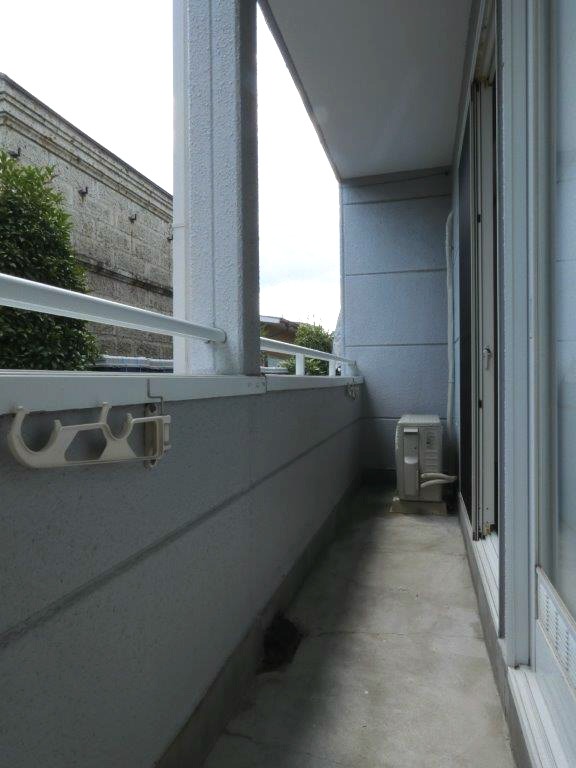 バルコニー　図面と現状に相違がある場合には現状を優先