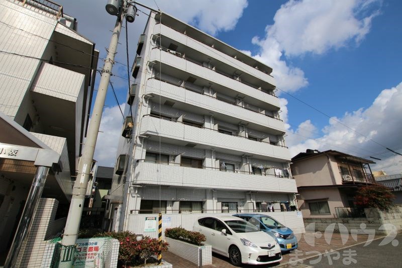 ジョイフル第3小坂の建物外観