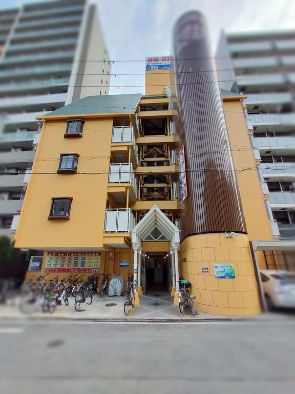 エステマール大阪城の建物外観