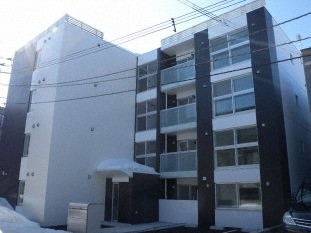 札幌市北区麻生町のマンションの建物外観