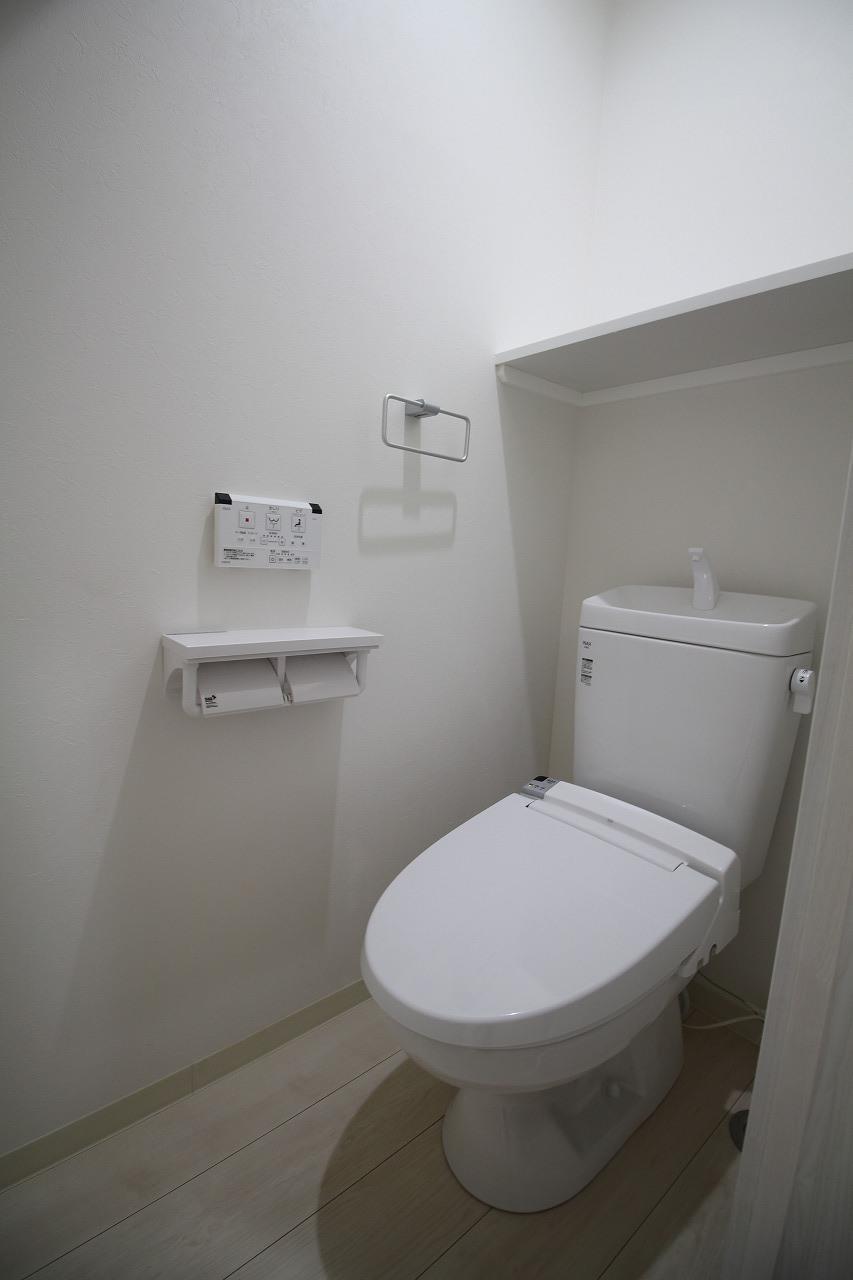 トイレ　※写真他部屋参照