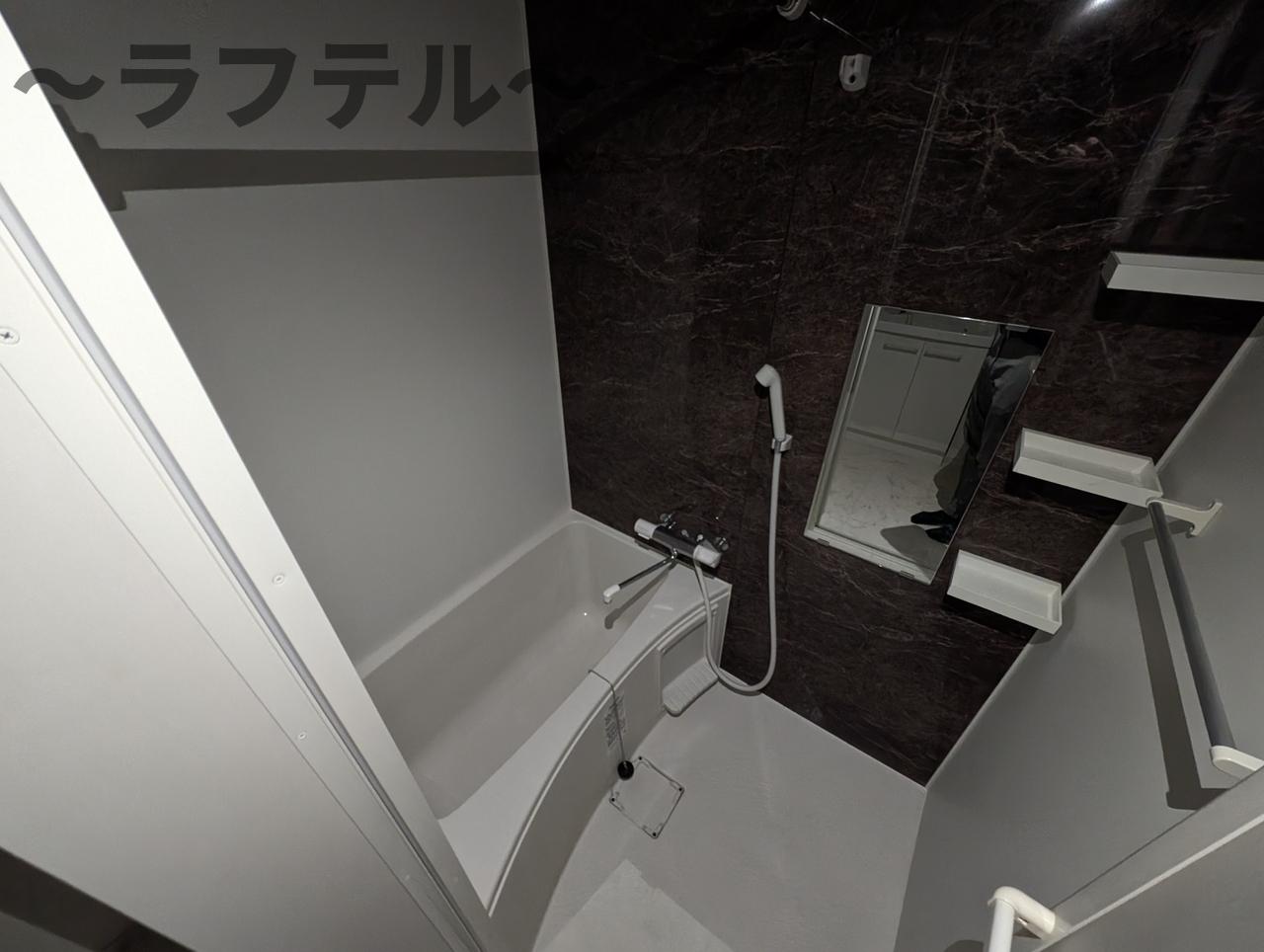 バス・シャワールーム　別部屋イメージ