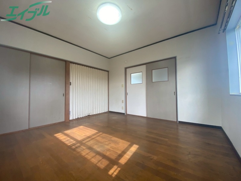 居室・リビング　※同型別部屋