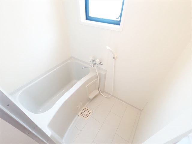 バス・シャワールーム　バスルーム