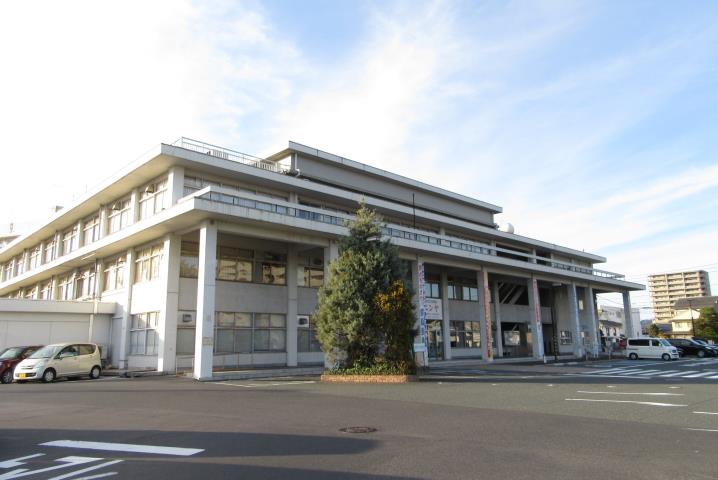 役所　松江市役所（役所）まで2500m