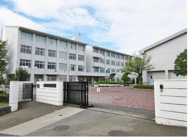 小学校　下柚木小学校（小学校）まで658m