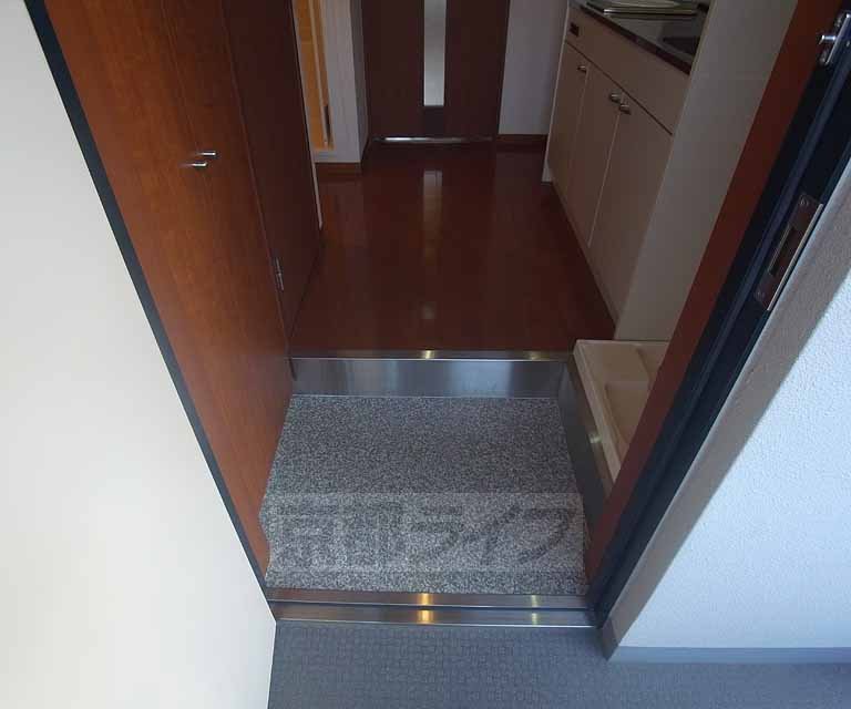 玄関　高級感の漂う玄関です。