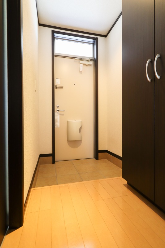 玄関　図面と現状に相違がある場合には現状を優先