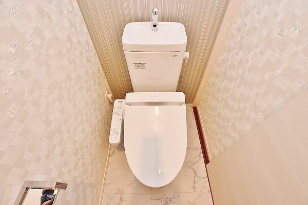 トイレ　★温水洗浄便座トイレ★