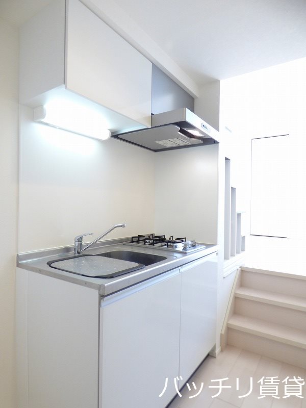 キッチン　同型タイプの為、現状を優先致します。